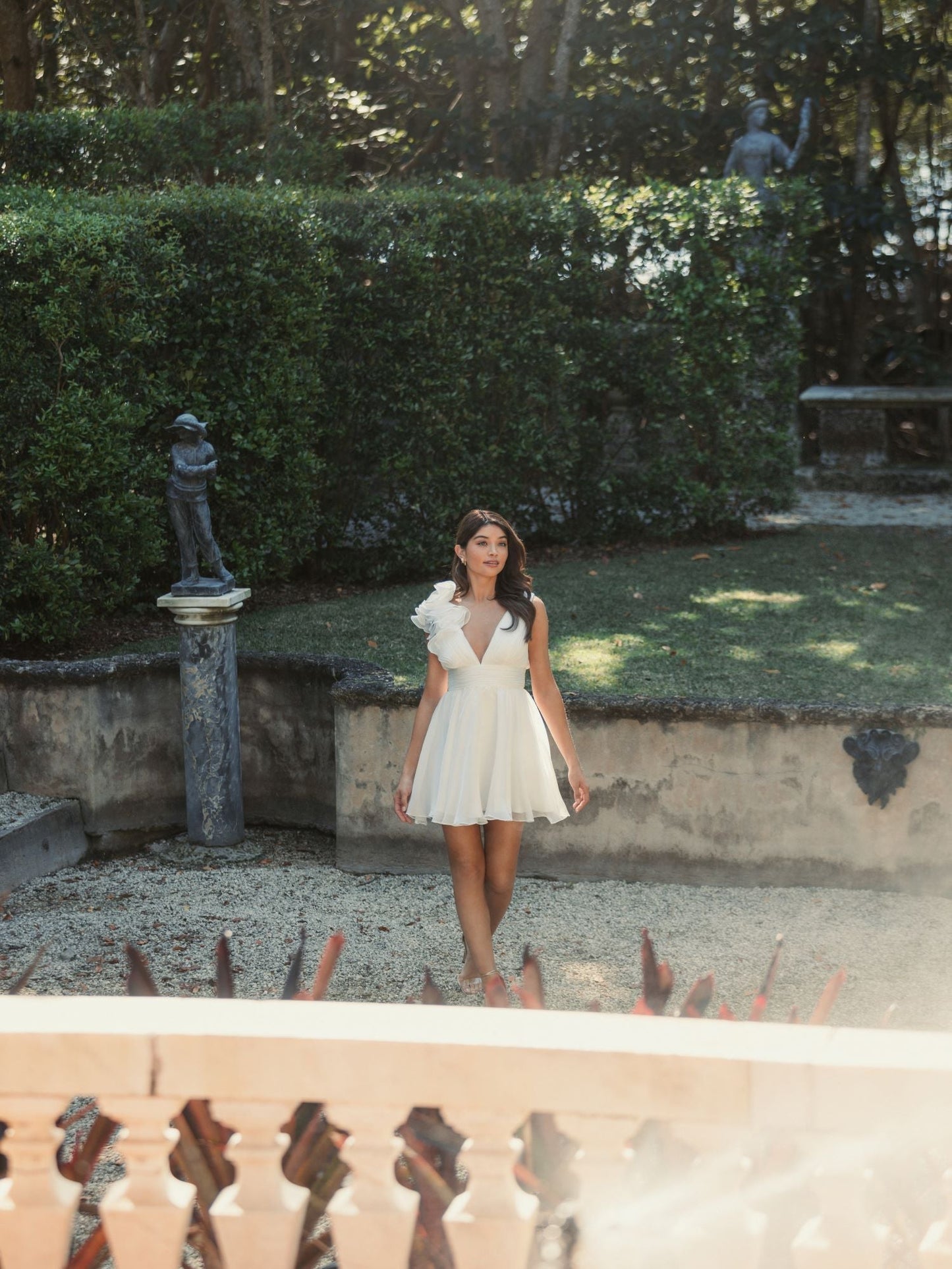 V-Neck Sleeveless Ruffles A-Line Short Mini Wedding Dress