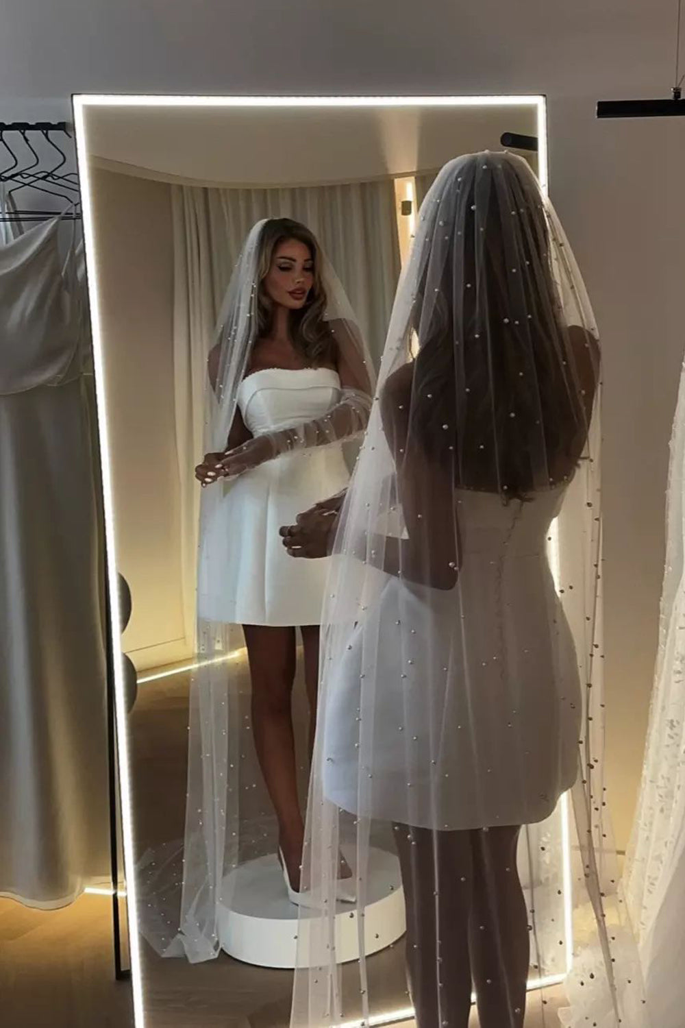 Fairy Sheath Straps Satin Short Wedding Dresses