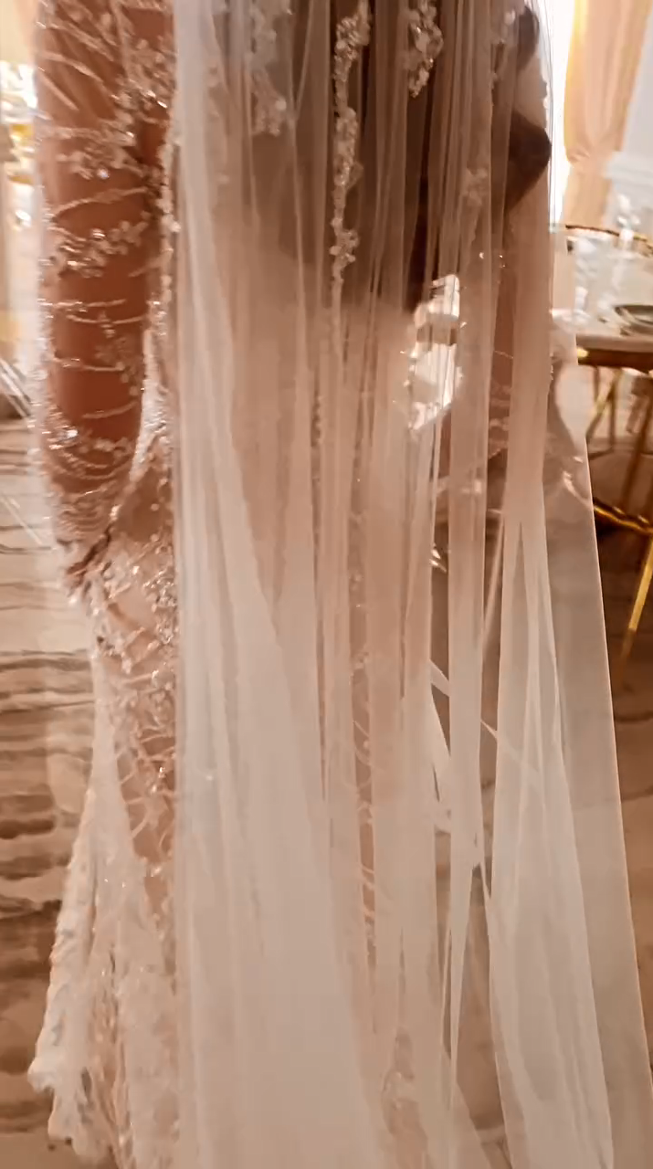 Fashion Sequins Flowers Long Sleeve Mermaid Wedding Dress