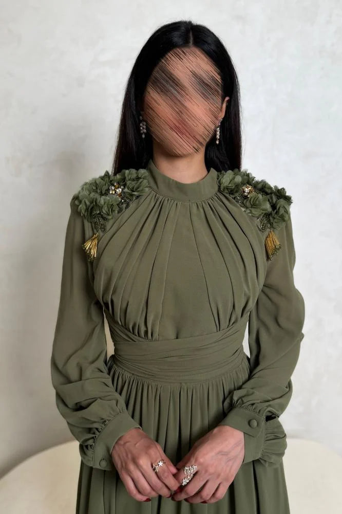 Elegant Green High Neck Long Sleeve A-Line Bow Flowers Beaded Evening Dress