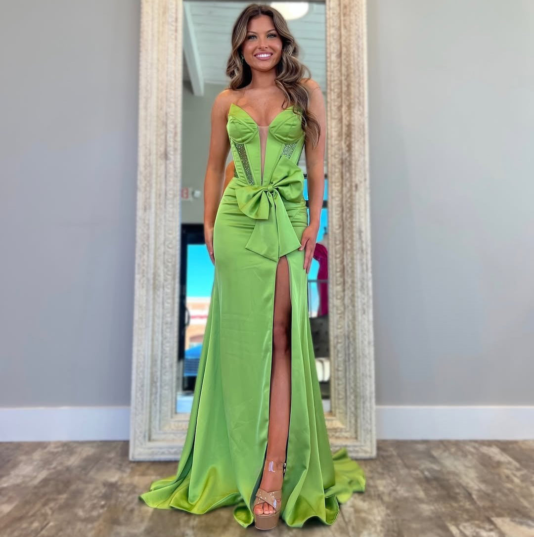 Women's Green Prom Dresses Long Satin Beaded Sweetheart Formal Gowns with Slit