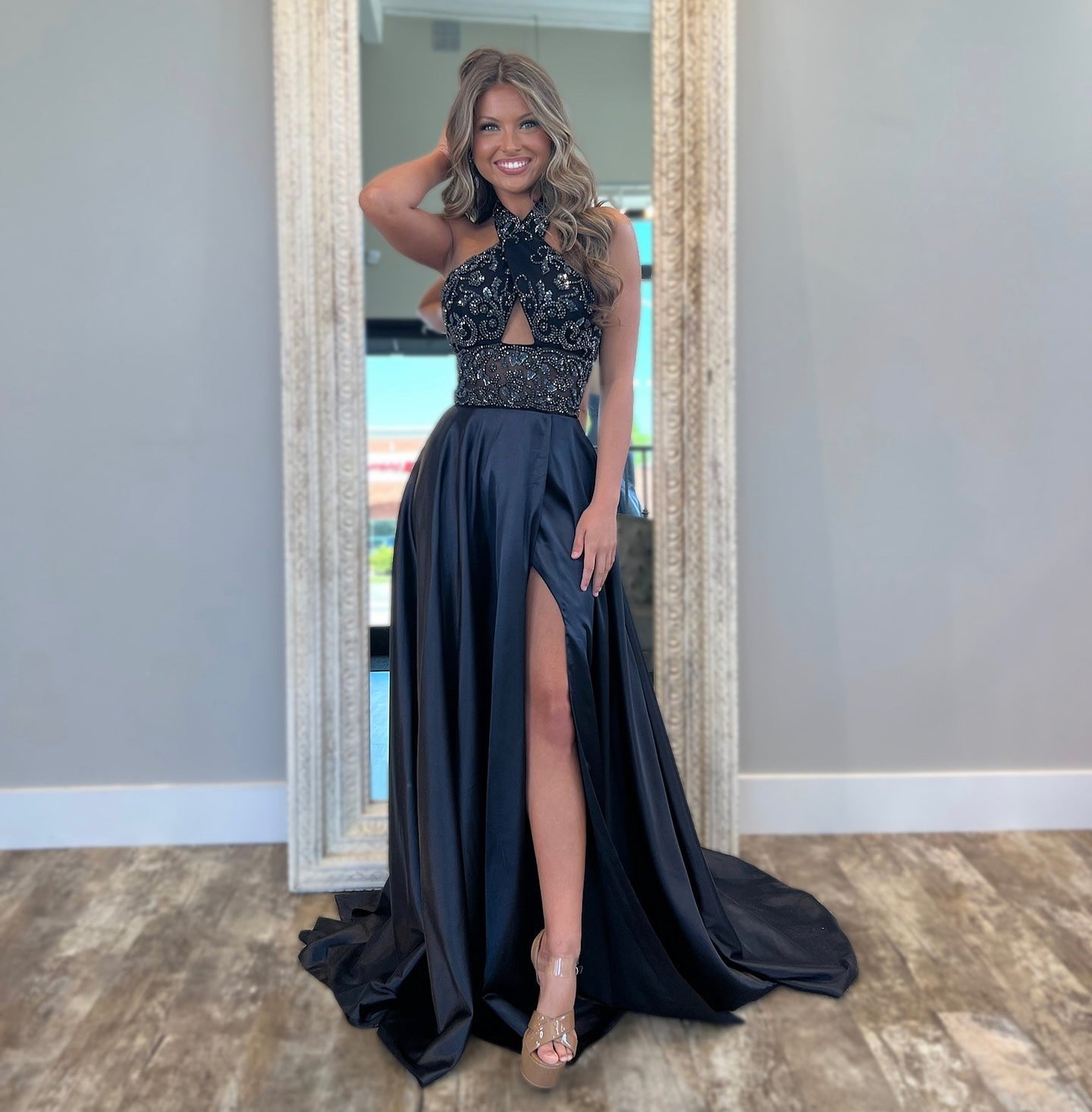 A Line Satin Beaded Long Prom Dresses Black Evening Gowns with Keyhole