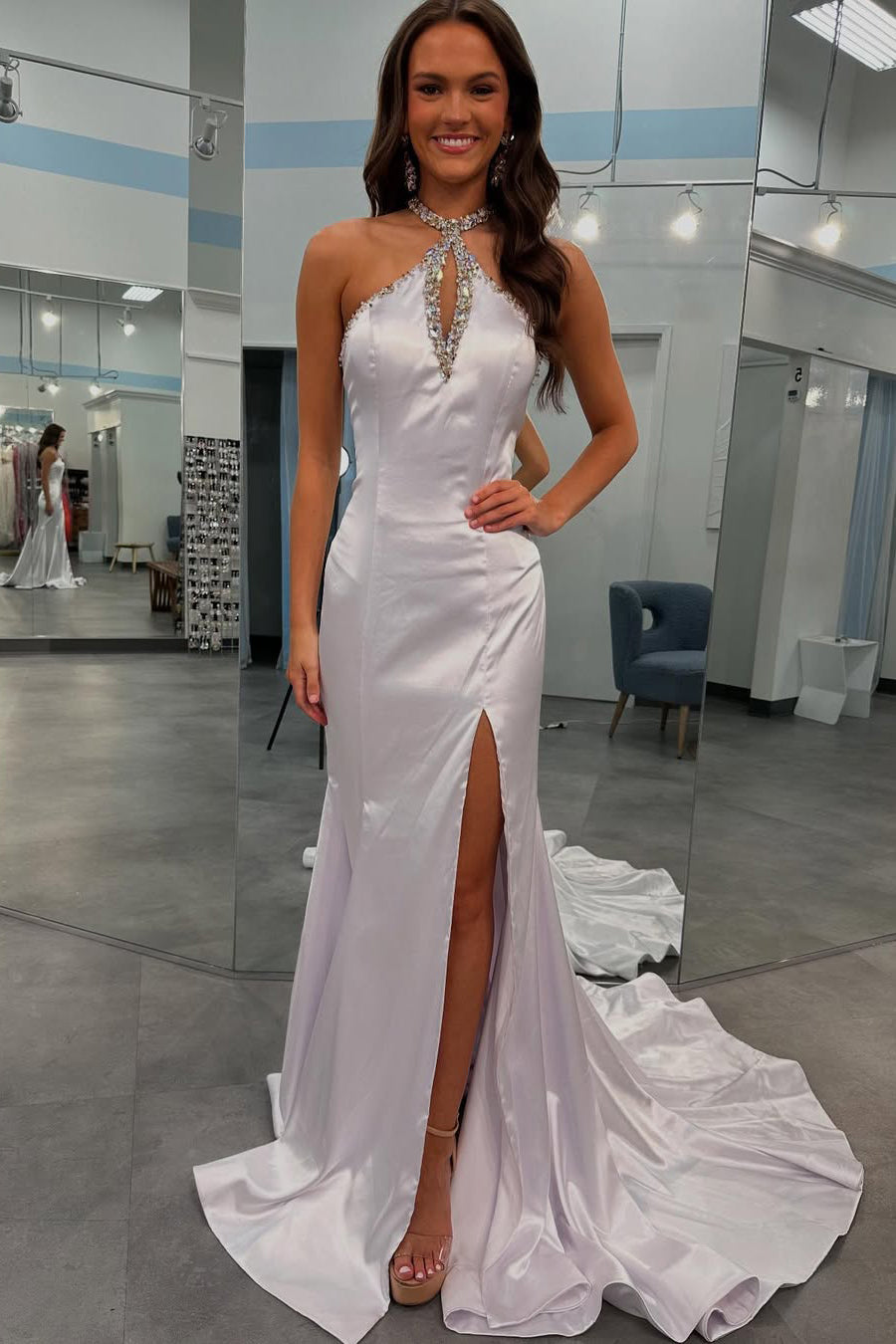 Mermaid Halter Neck Satin Evening Dresses Long Sequin Beaded Prom Gown