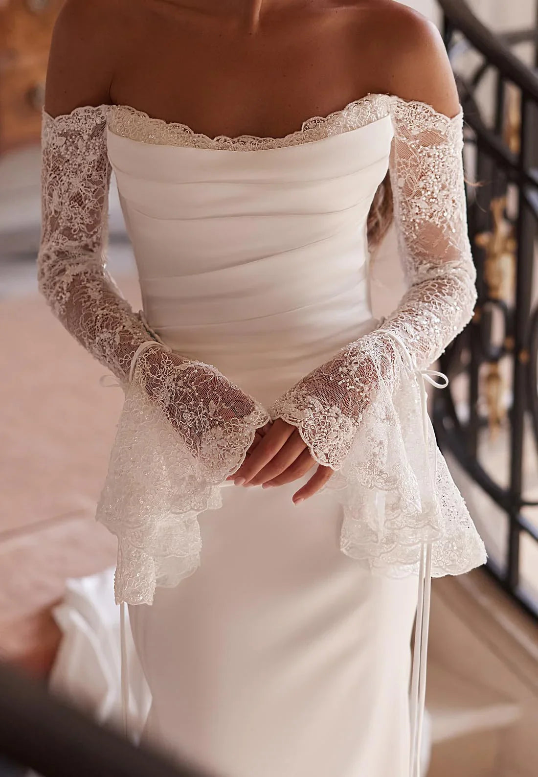 Off-Shoulder Long Sleeves Pleated Sleek Mermaid Wedding Dress