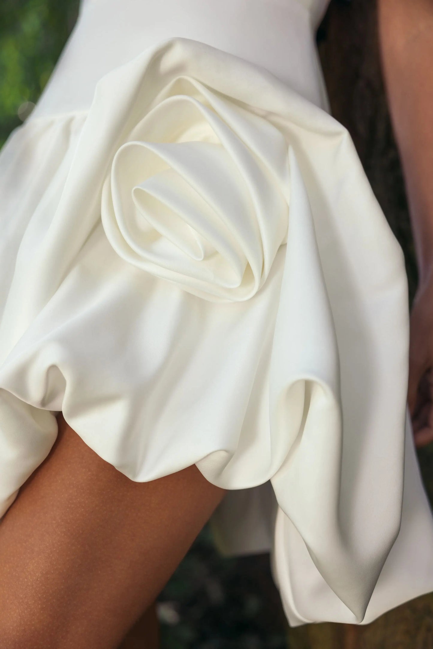 Simple Square Neck Sleeveless Flowers Short Mini Wedding Dress