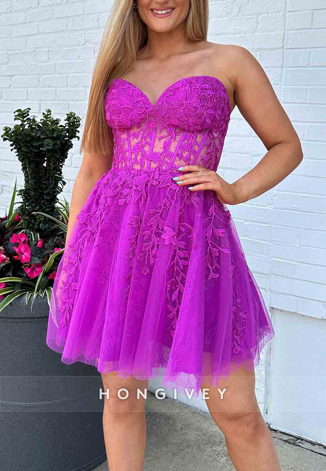 A-Line Strapless Lace Up Short Tulle Homecoming Dresses with Appliques