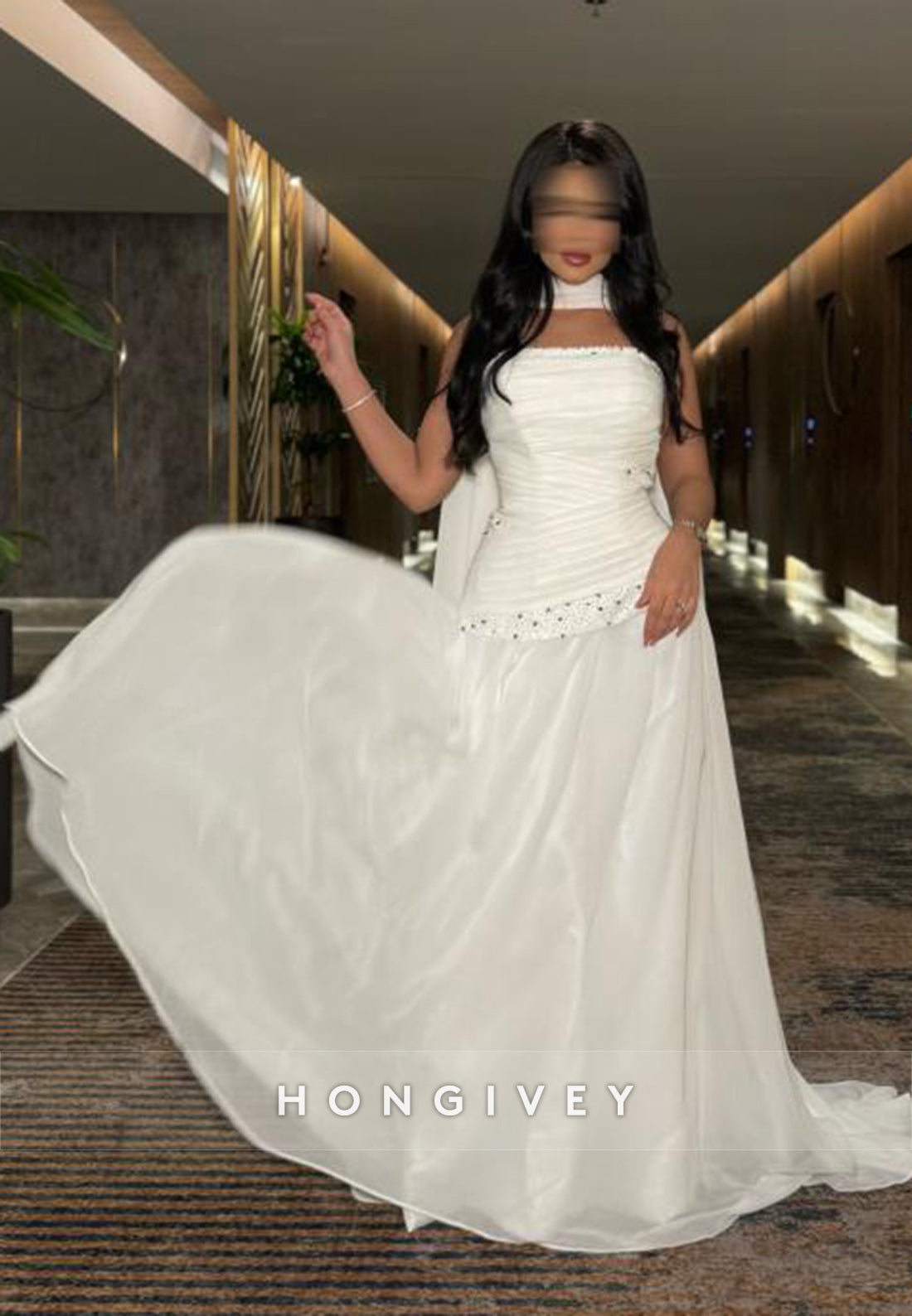 Sleeveless Court Train A-line Evening Gown WatteauTrain Pleated Wedding Dresses