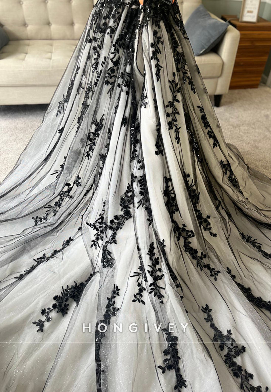 Black and Ivory Cap Sleeves A-Line V Back Wedding Dress with Appliques