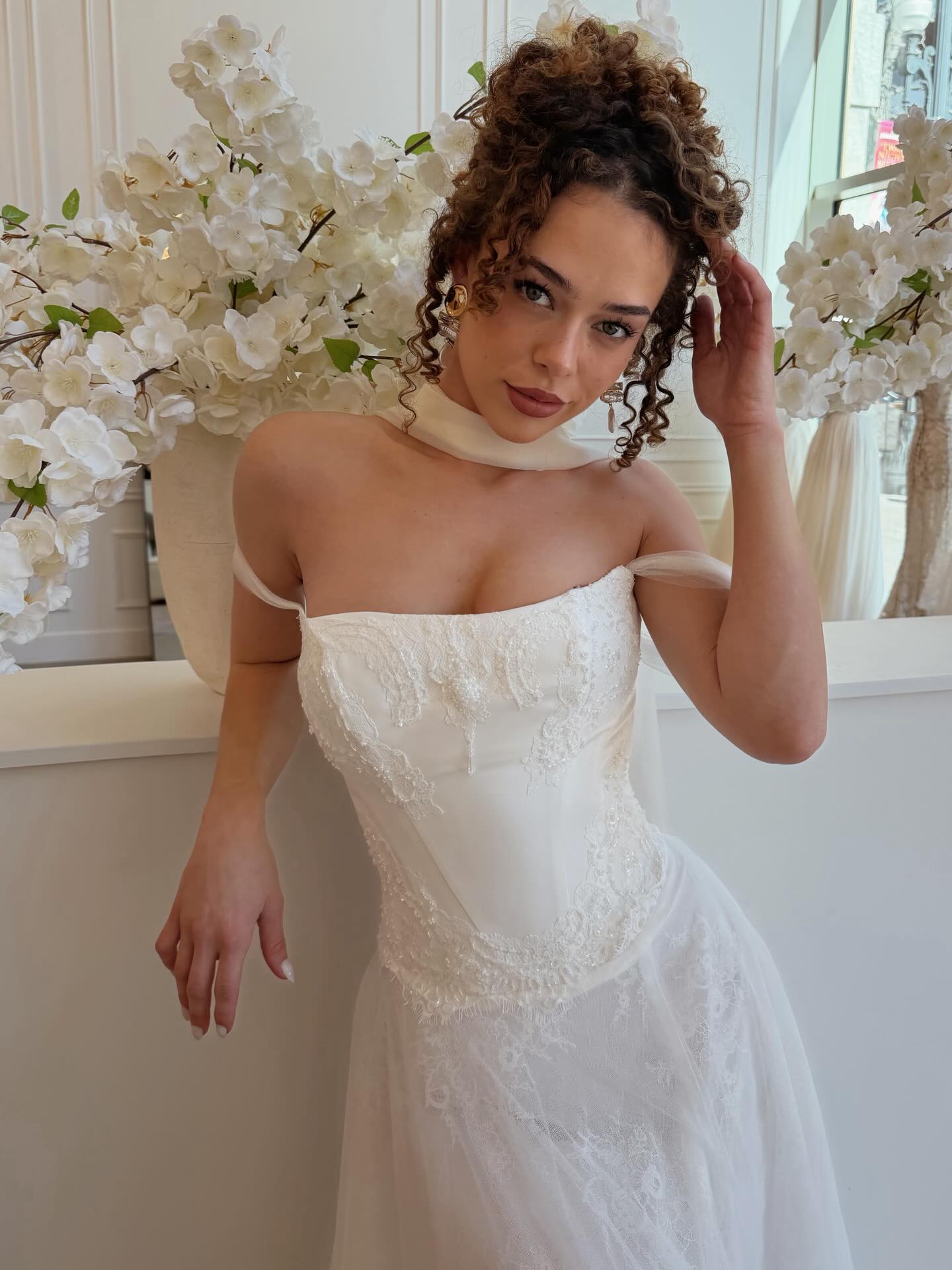 Simple Off the Shoulder Sleeveless A-Line Weddomg Dress