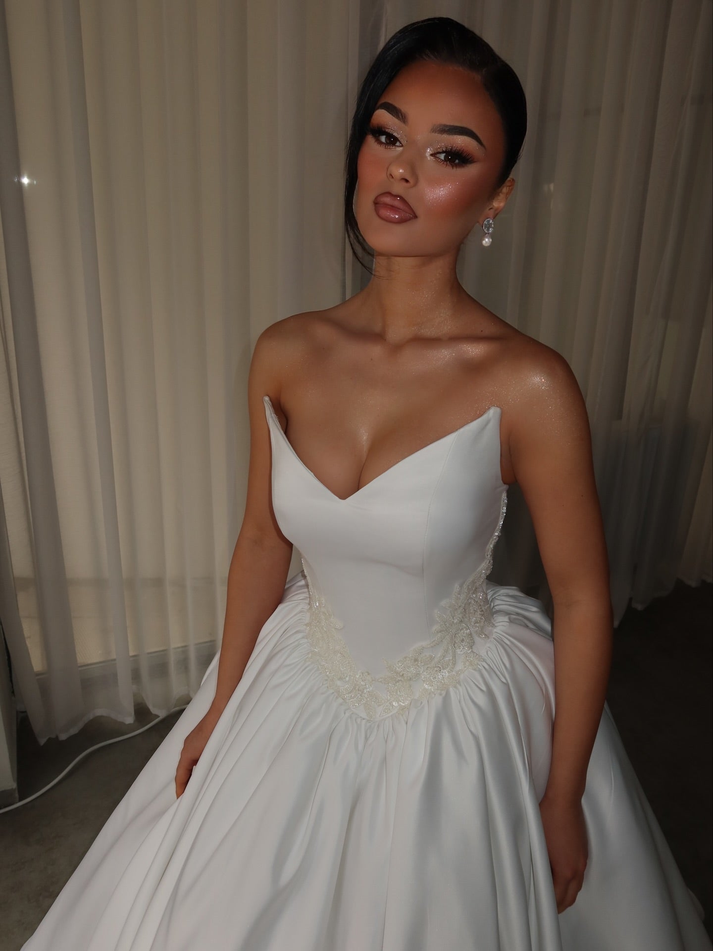 Sweetheart Cape Short Sleeve A-Line Floor-Length Wedding Dress