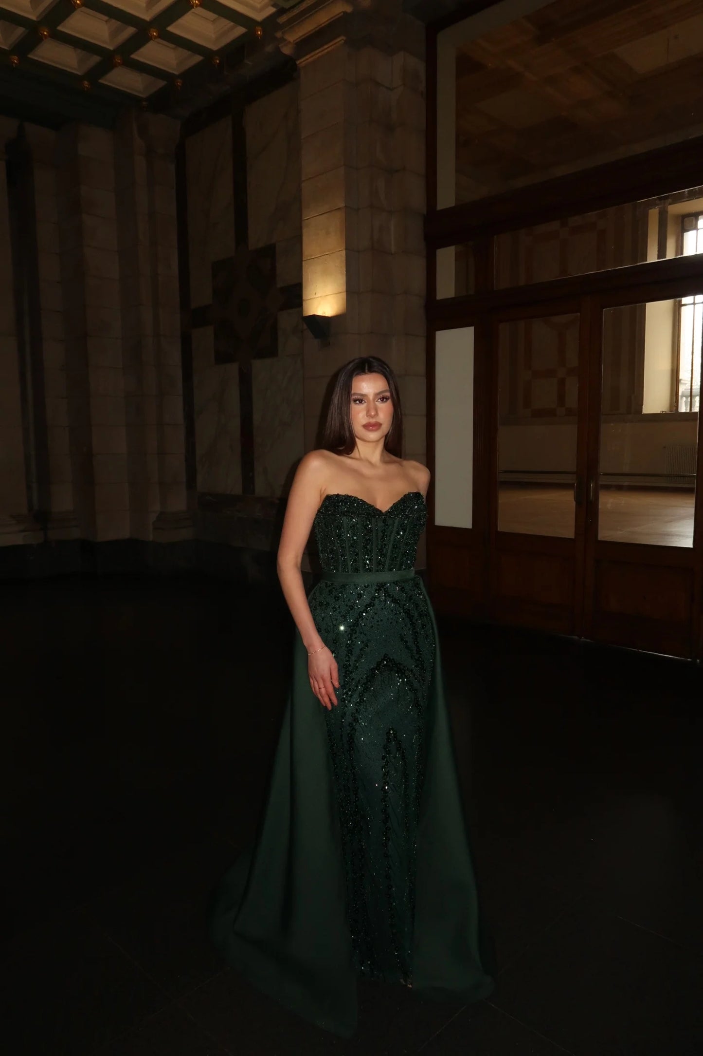 Green Sweetheart Sleeveless Mermaid Sequins Sparkle Court Train Evening Dress