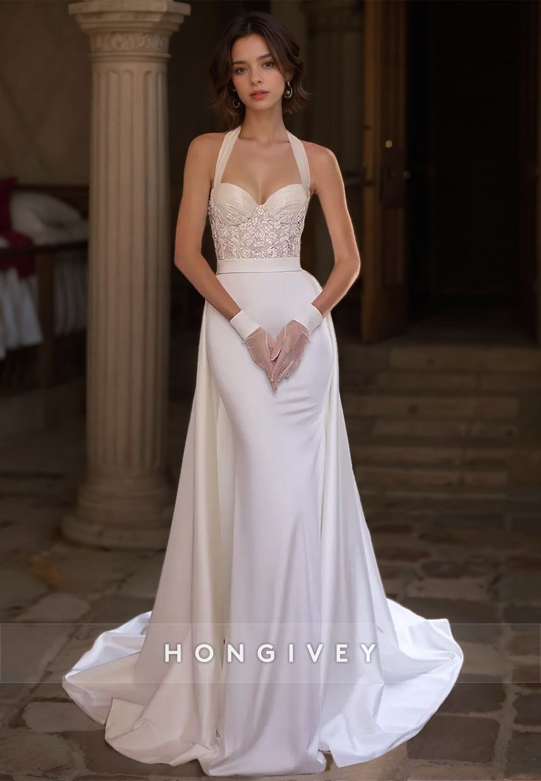 Sexy Satin Fitted Sweetheart Halter Overskirt Gown Appliques Train Wed Sexy Satin Fitted Sweetheart Halter Overskirt Gown Appliques Train Wed