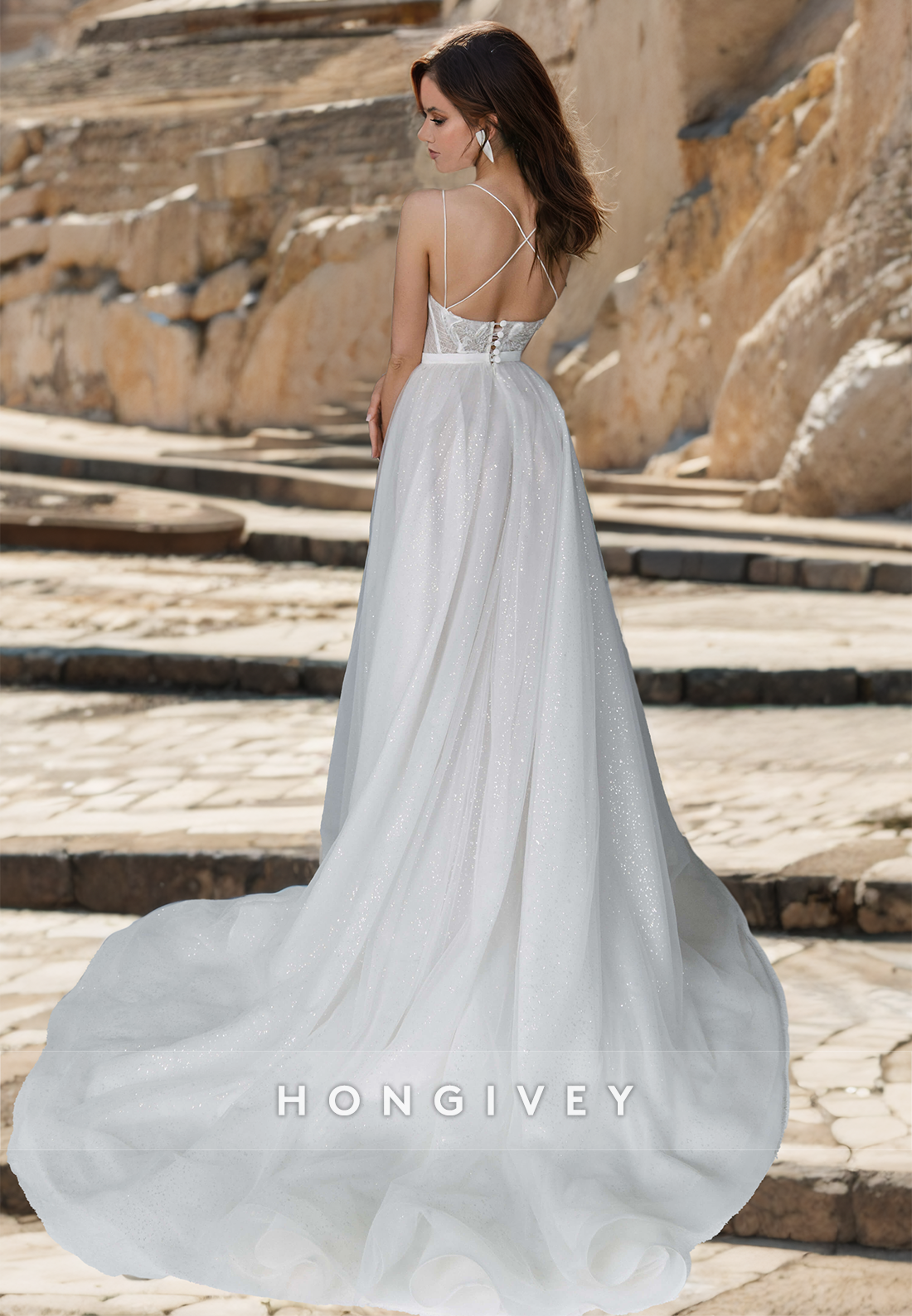 Sexy Tulle Glitter A-Line Bateau Spaghetti Straps Illusion Empire With Train Wedding Dress