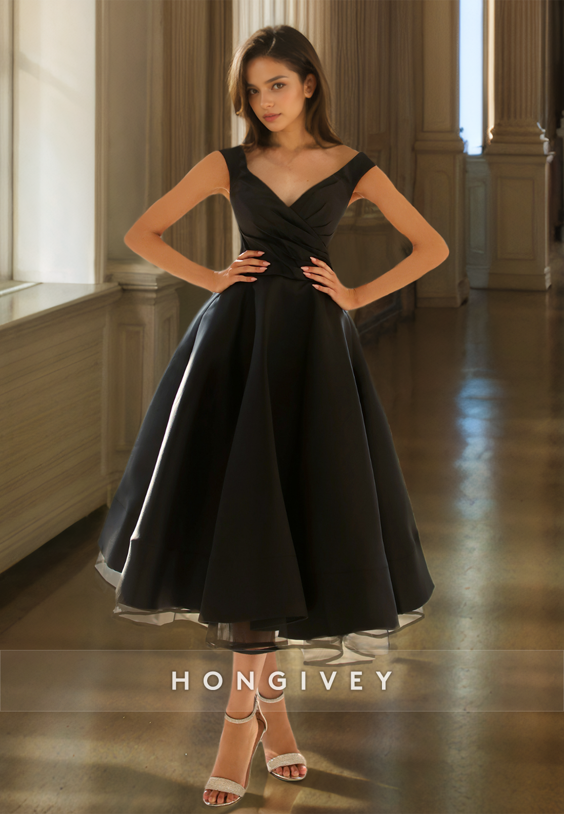 HONGIVEY Black A-Line Straps Prom Dress Girls Party dresses Homecoming