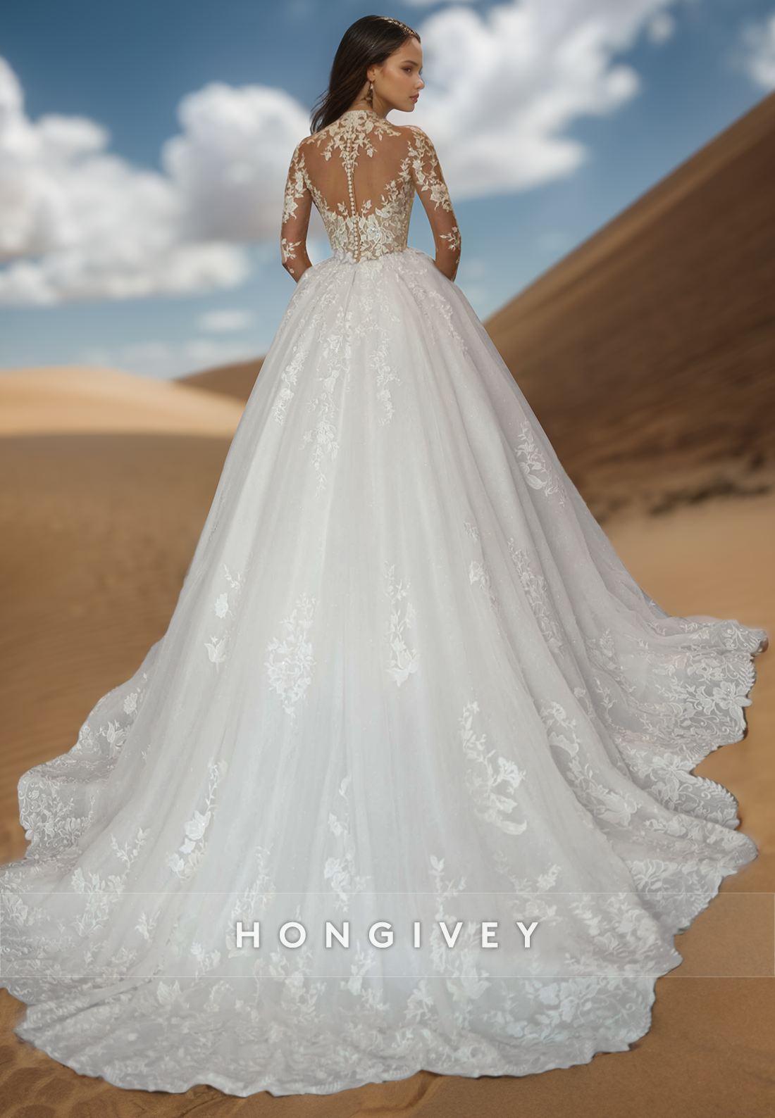 A-Line V-Neck Lace appliques Long Sleeves Beach Pleats Wedding Dresses