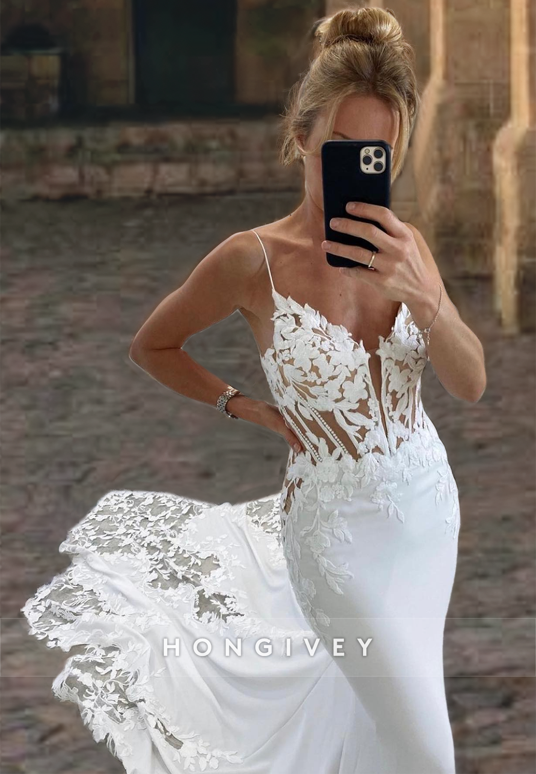 Trumpet V-Neck Spaghetti Straps Lace Applique With Train Wedding Dress