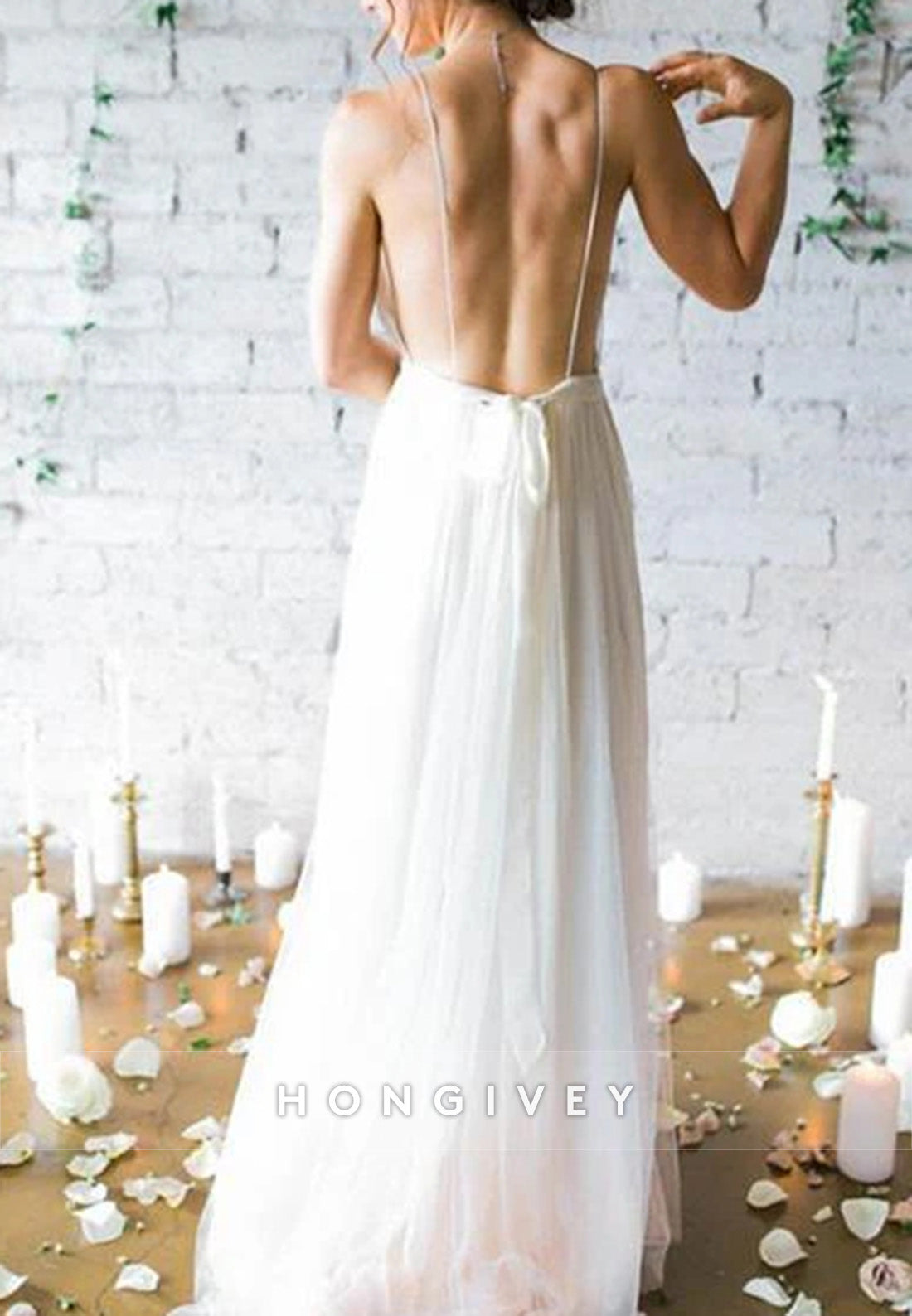 Simple Backless Spaghetti Straps Beach Bridal Dresses Chiffon Long Wedding Gowns