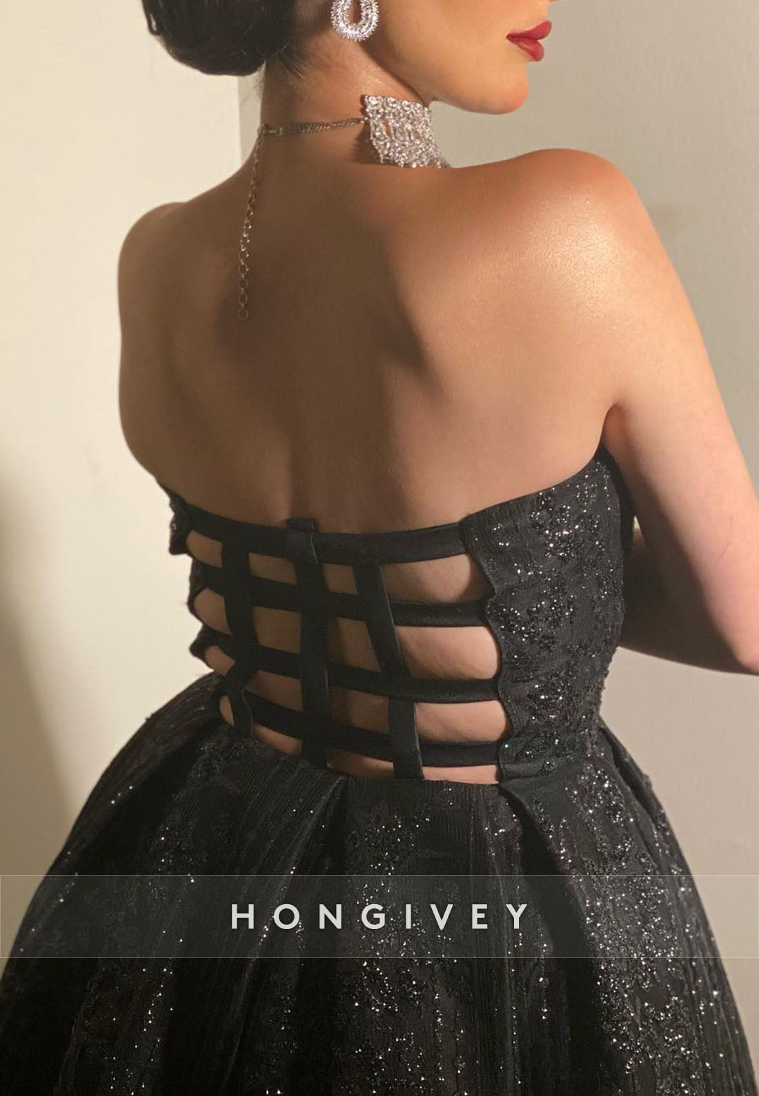 Ladder Back Floor-Length A-line Evening Gown Glitter Off the Shoulder Formal Dresses