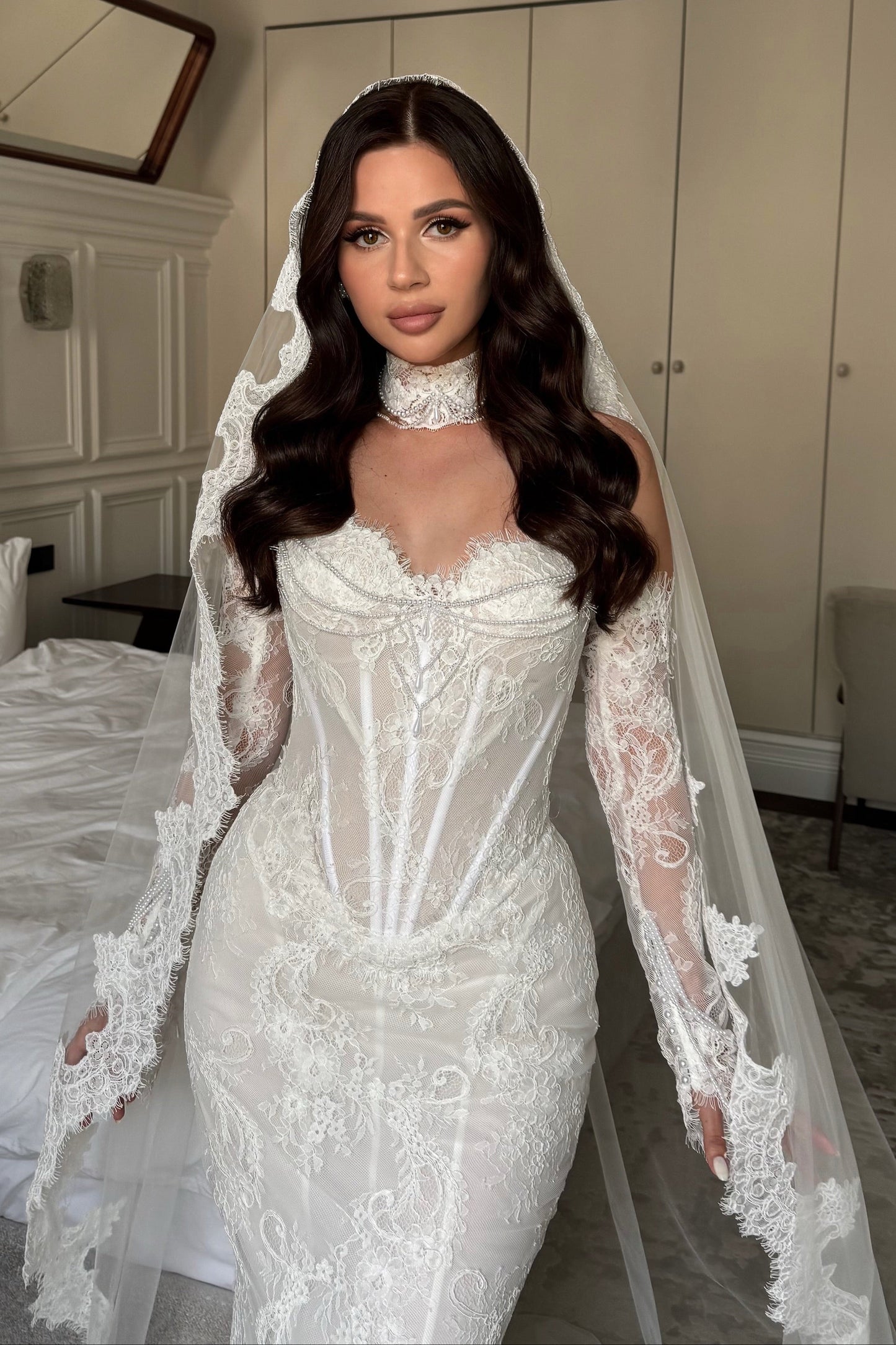 Off-Shoulder Lace Mermaid Bridal Gown with Train