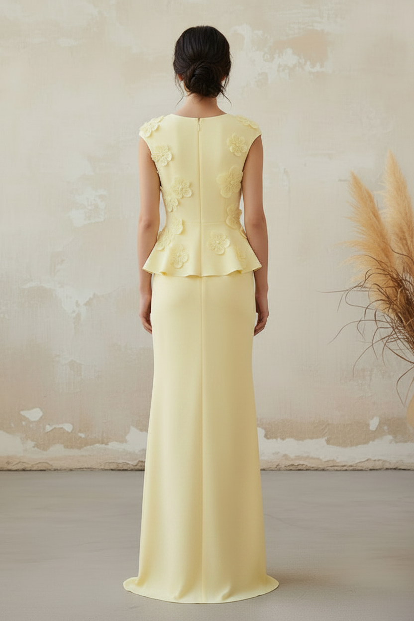 Elegant 3D Floral Peplum Two-Piece Evening Gown