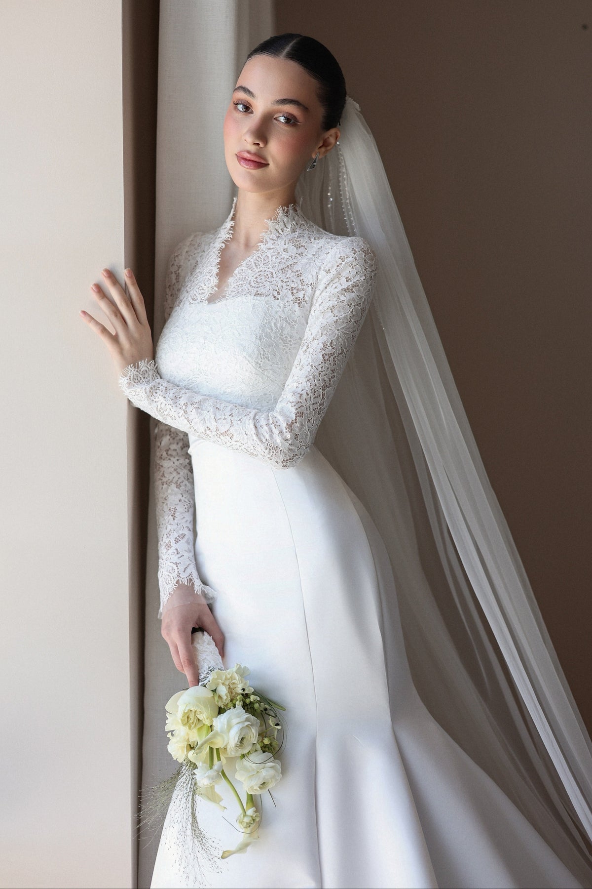 Lace High-Neck Mermaid Wedding Dress