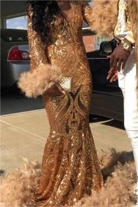 Stunning Long Sleeves Mermaid Prom Dress Trumpet With Appliques Feathers