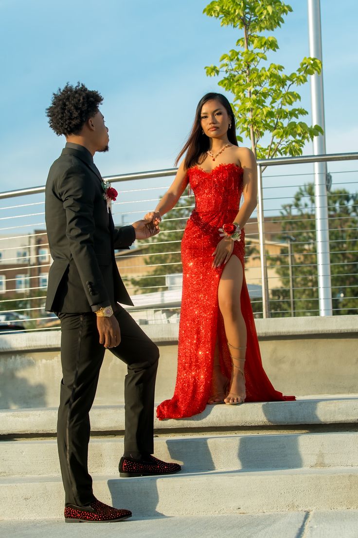 Glitter Mermaid Sweetheart Prom Dresses for Women Red Sequin Slit Evening Party Gown Formal Gown Birthday Gowns