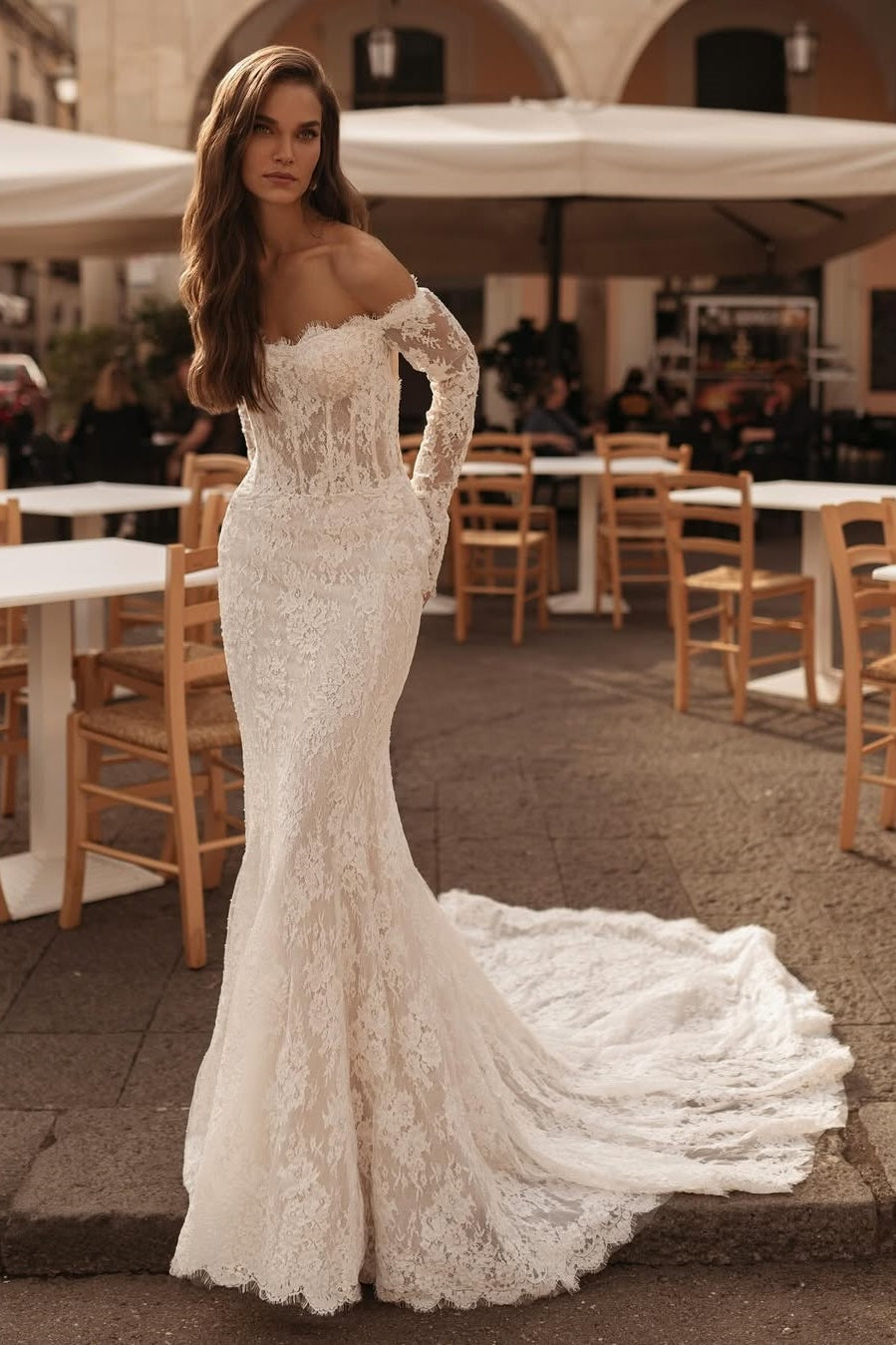 White Long Sleeves Strapless Mermaid Embroidery Wedding Dress