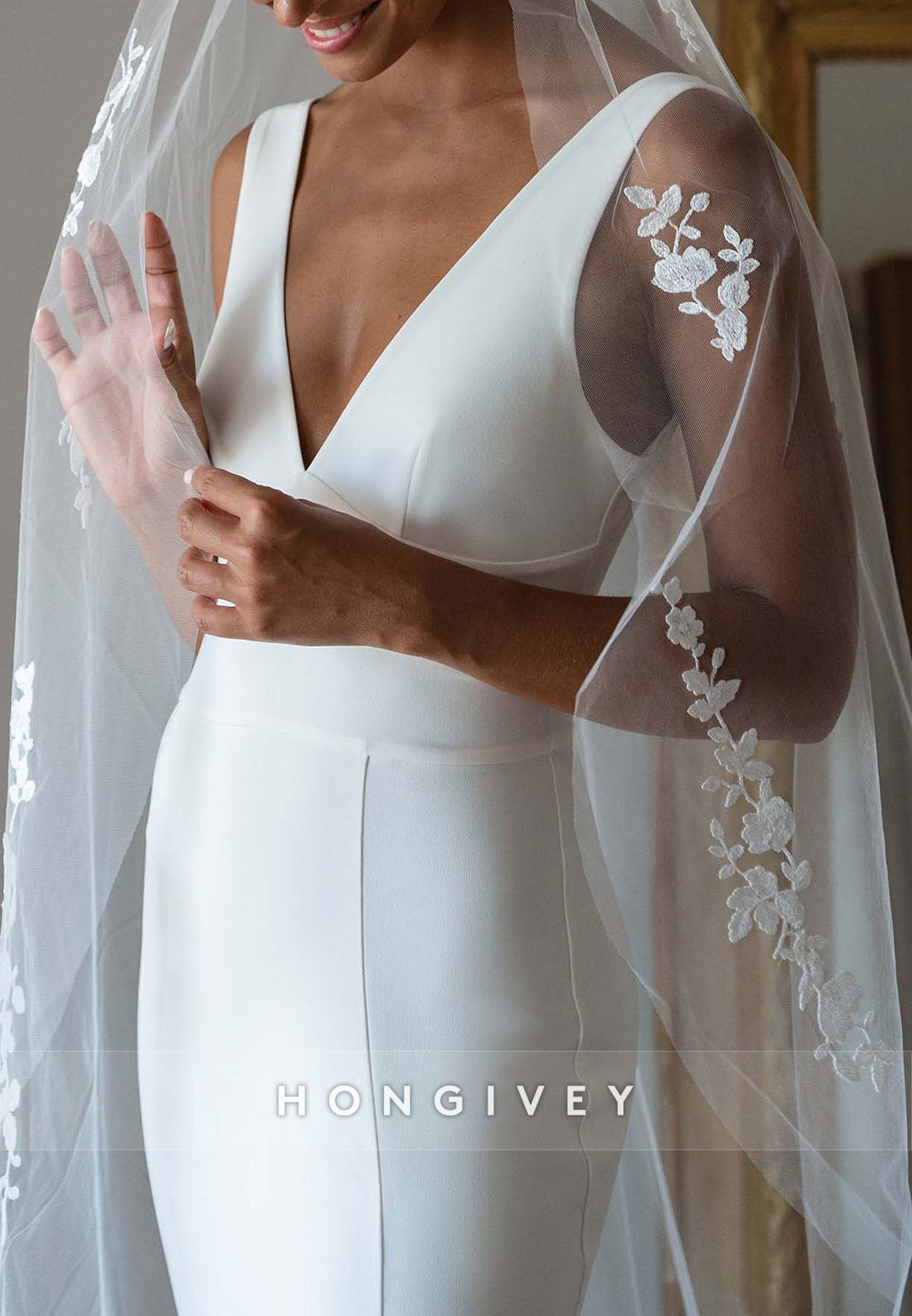 Covered Button V Back Trumpet V Neck Chapel Train Wedding Dresses