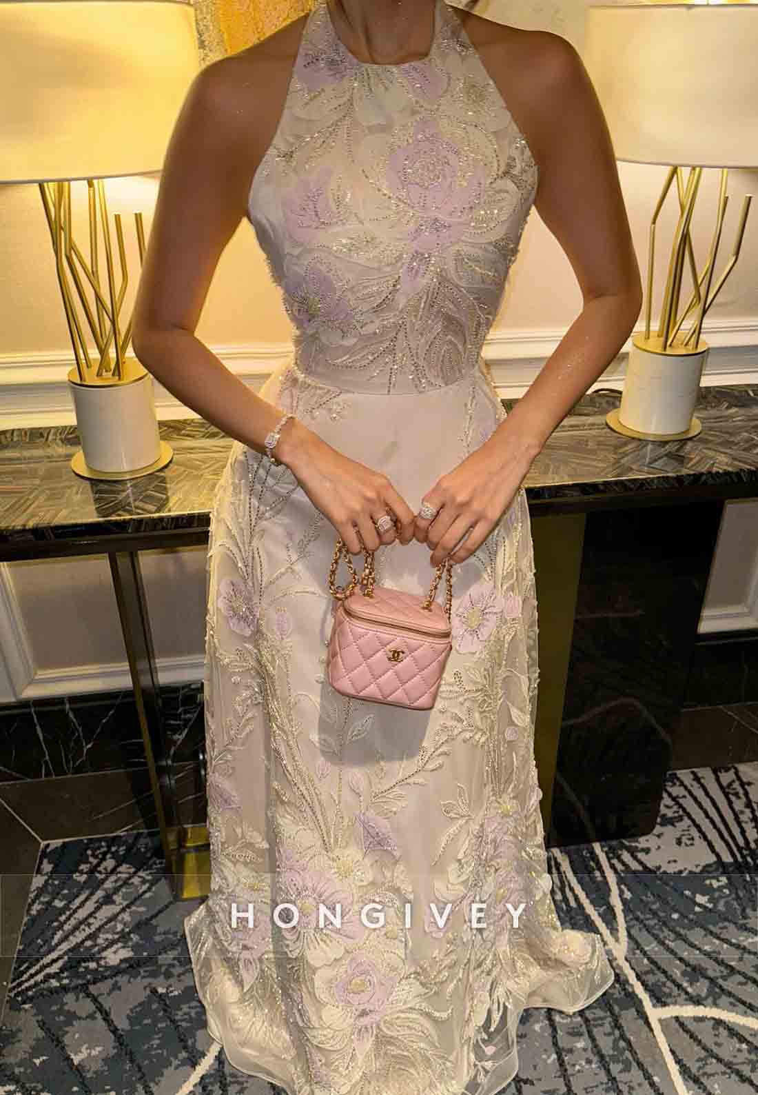 Embroidery Sleeveless Halter Neck A-Line Floor-Length Evening Gowns