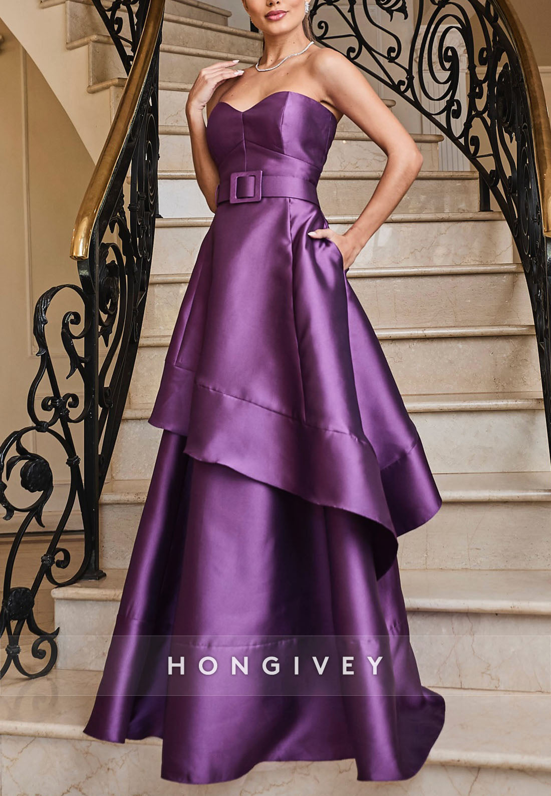 Elegant Sweetheart Satin A-Line Floor-Length Evening Gowns with Waistband