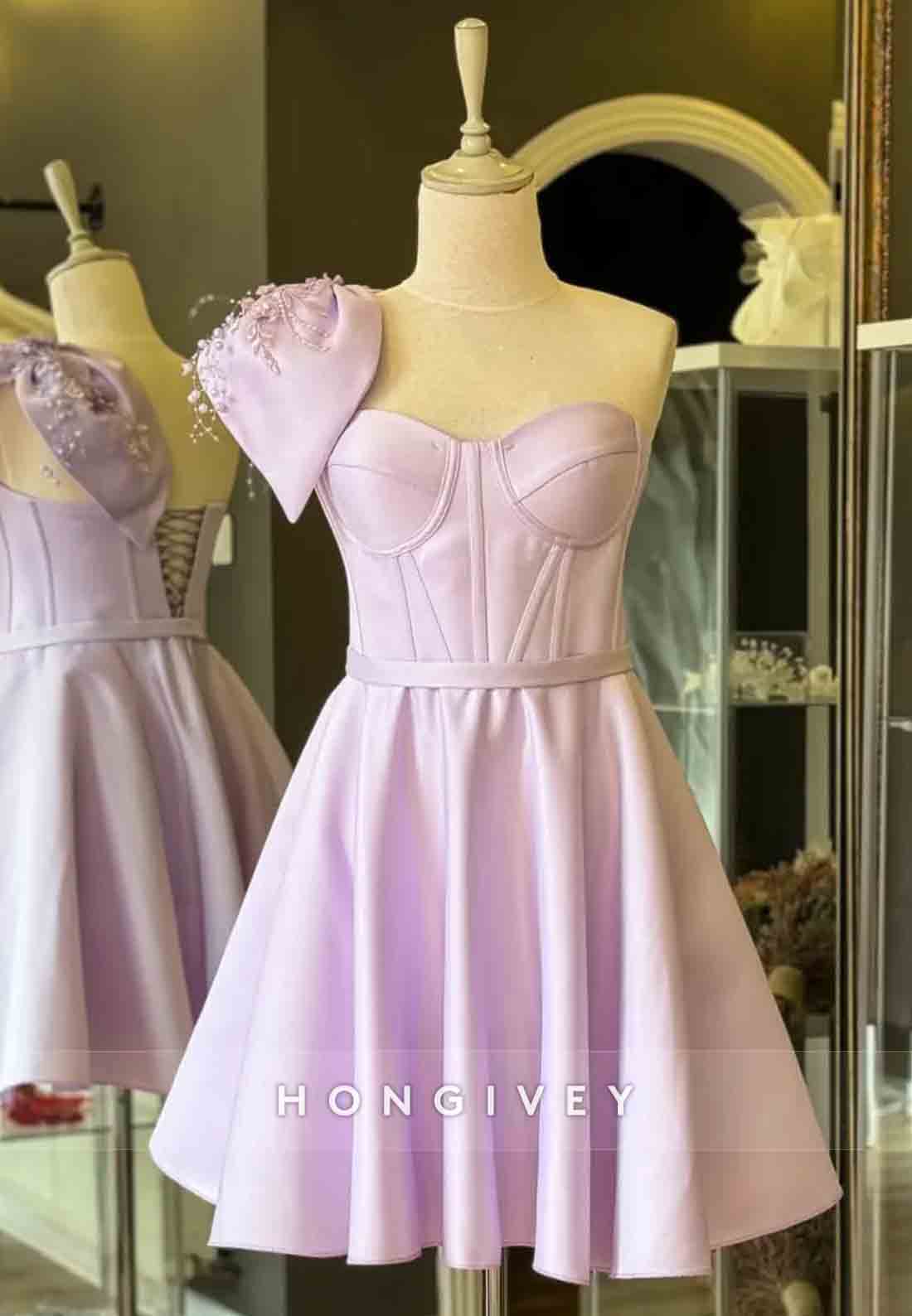One Shoulder Bowknot Sleeveless A-Line Pleated Short Homecoming Dresses
