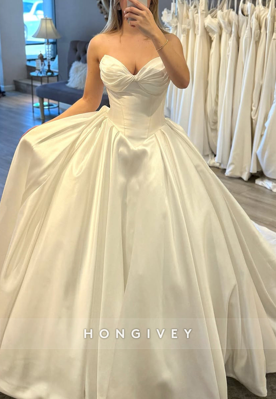 Simple Strapless Sweetheart Tulle Princess Sleeveless Pleated Wedding Dresses