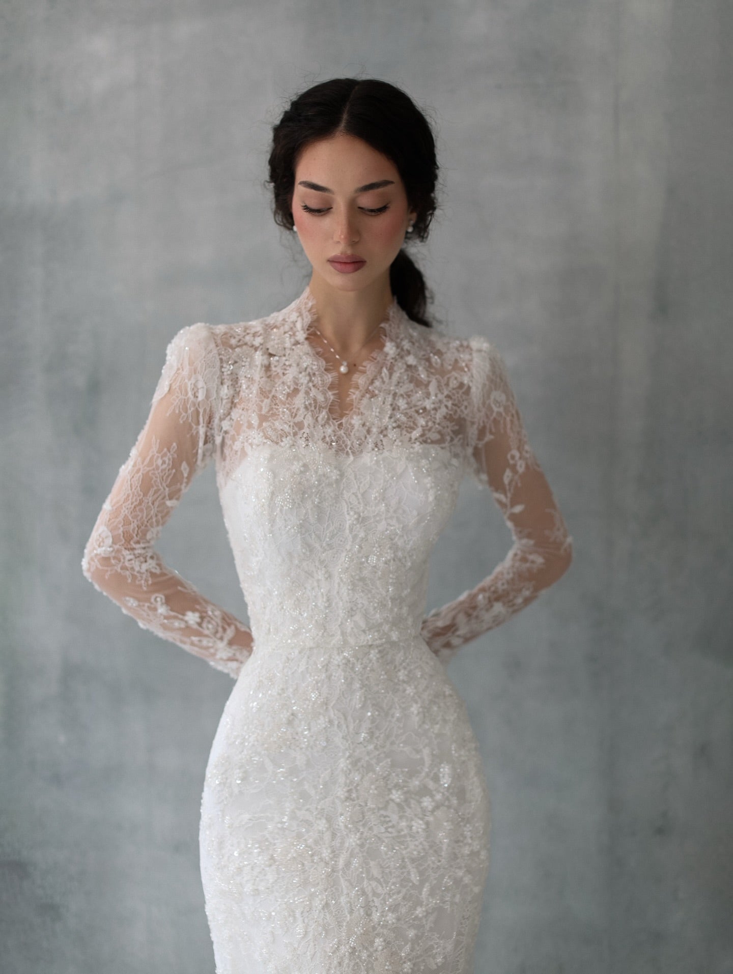 Vintage Lace Long Sleeve Mermaid Floor-Length Wedding Dress