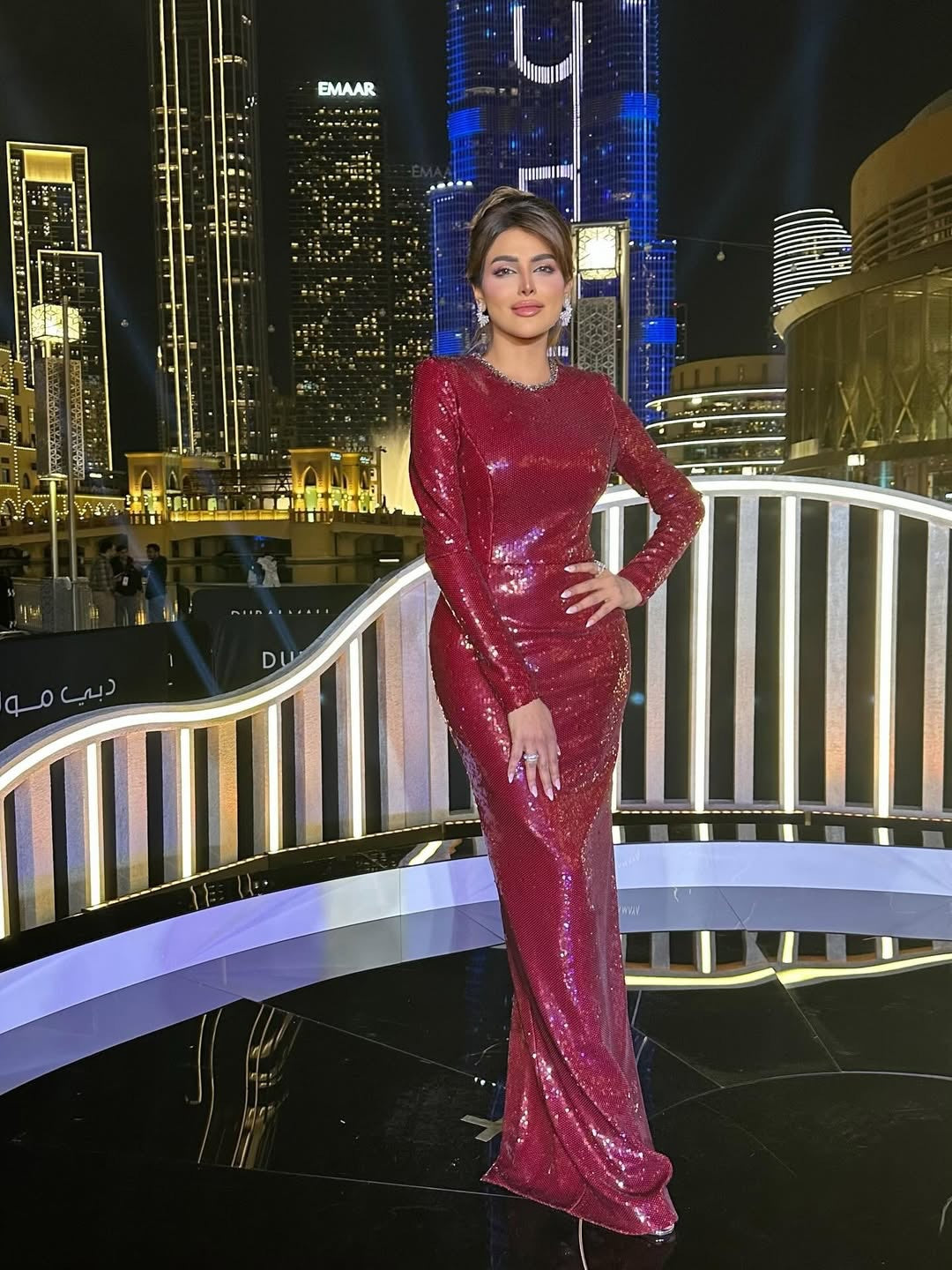 Burgundy Beaded Sequins Sparkle Long Sleeve Mermaid Evening Dress