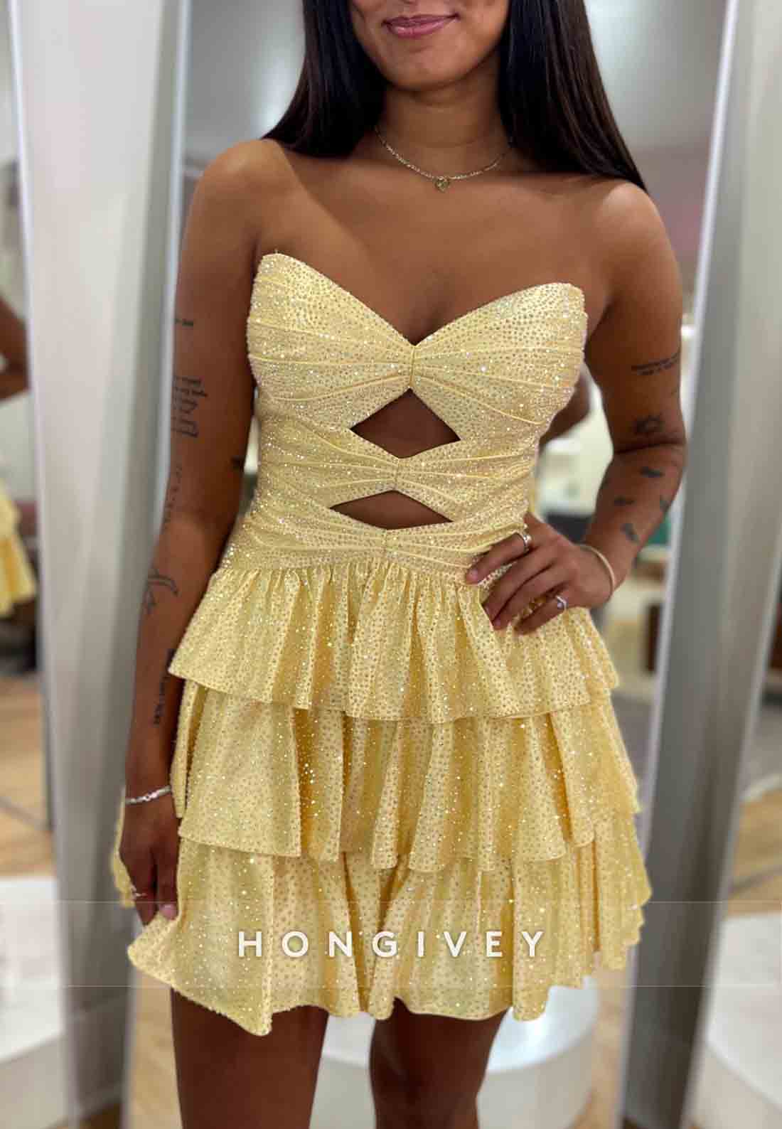 Crisscross Back Sweetheart Glitter Ruched Strapless Short Homecoming Dresses