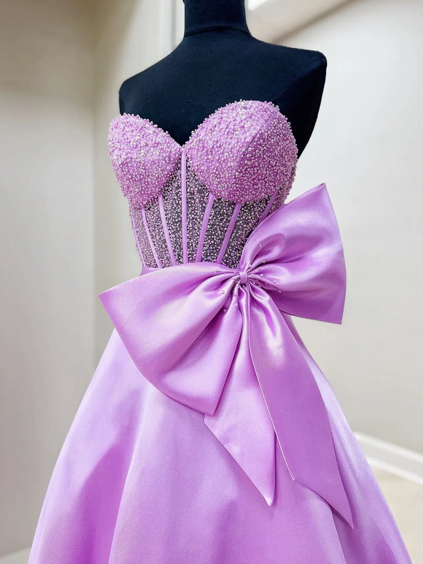 Strapless Satin Prom Dress with Bow Sweetheart Neckline Beaded