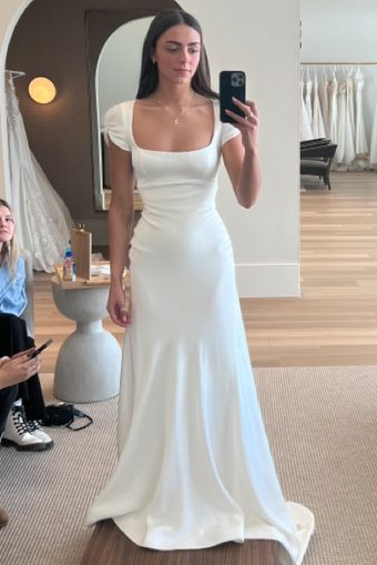 Elegant White Square Neck Long Wedding Dresses