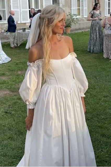 Elegant A Line Off Shoulder Long Wedding Dresses