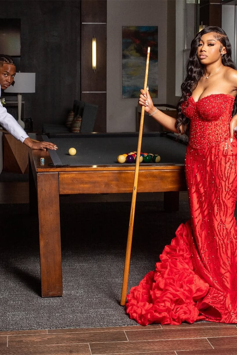 Red Sweetheart Sleeveless Mermaid Prom Dress With Sequins Beadings Ruffles