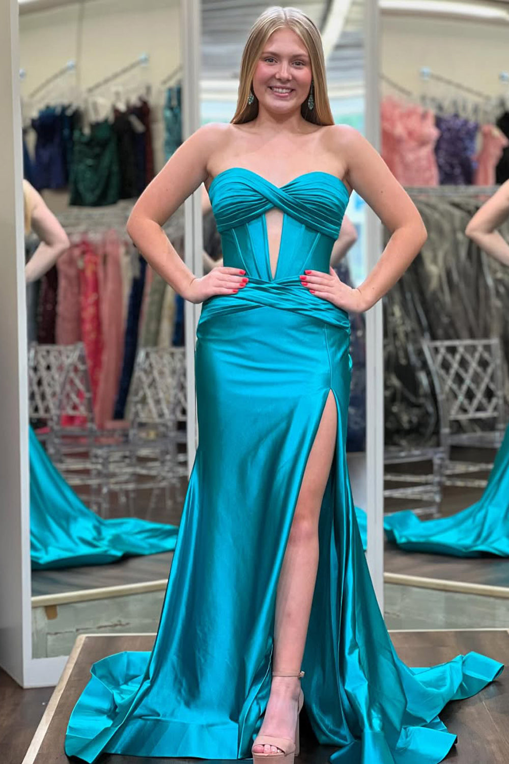 Mermaid Sweetheart Teal Satin Long Prom Dresses with Side Slit VK25101701