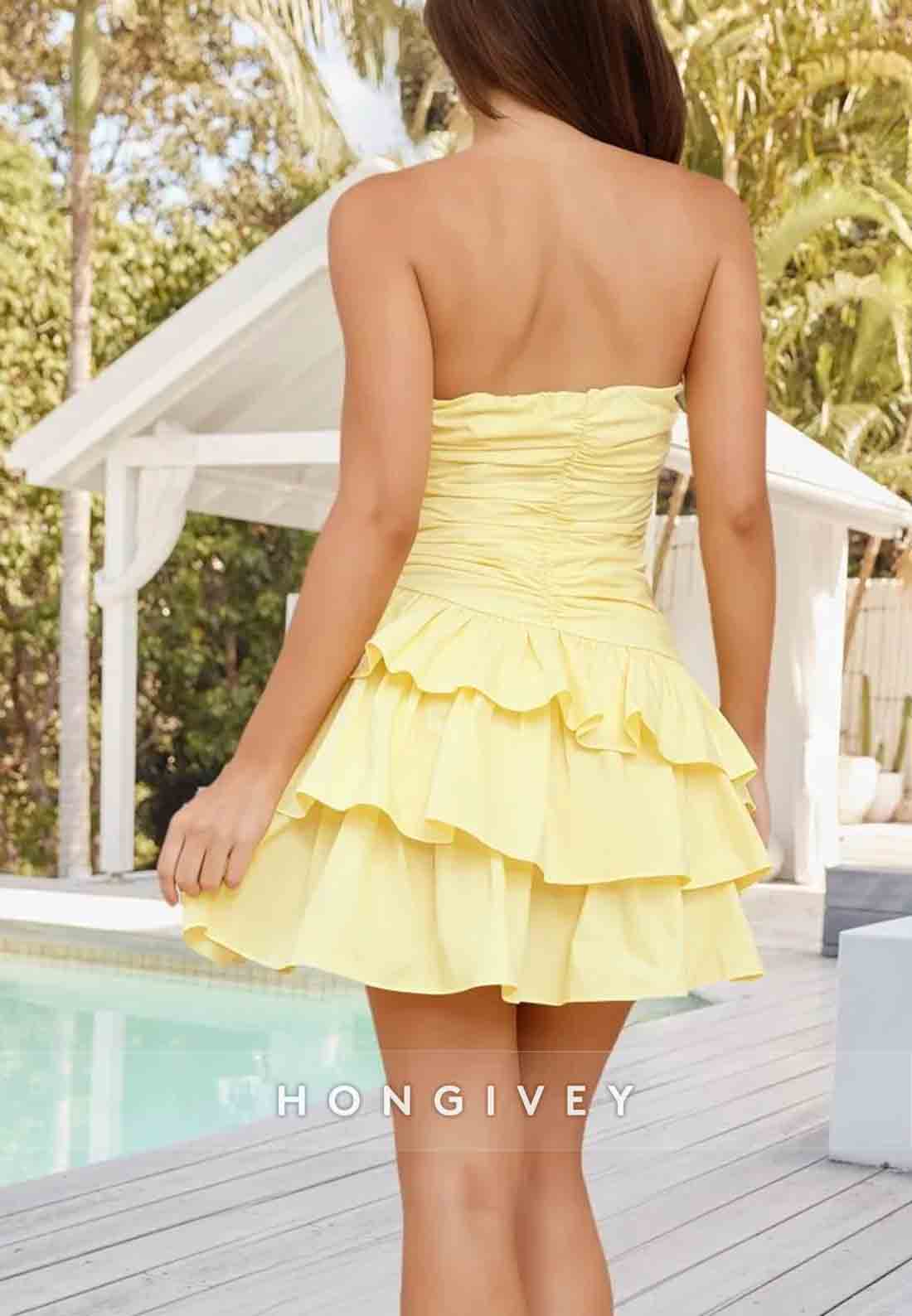 Gorgeous Sheath Strapless Yellow Short Homecoming Dress with Ruched