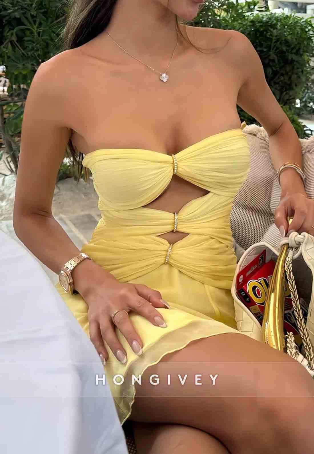 Stylish A Line Strapless Yellow Short Homecoming Dress with Keyhole