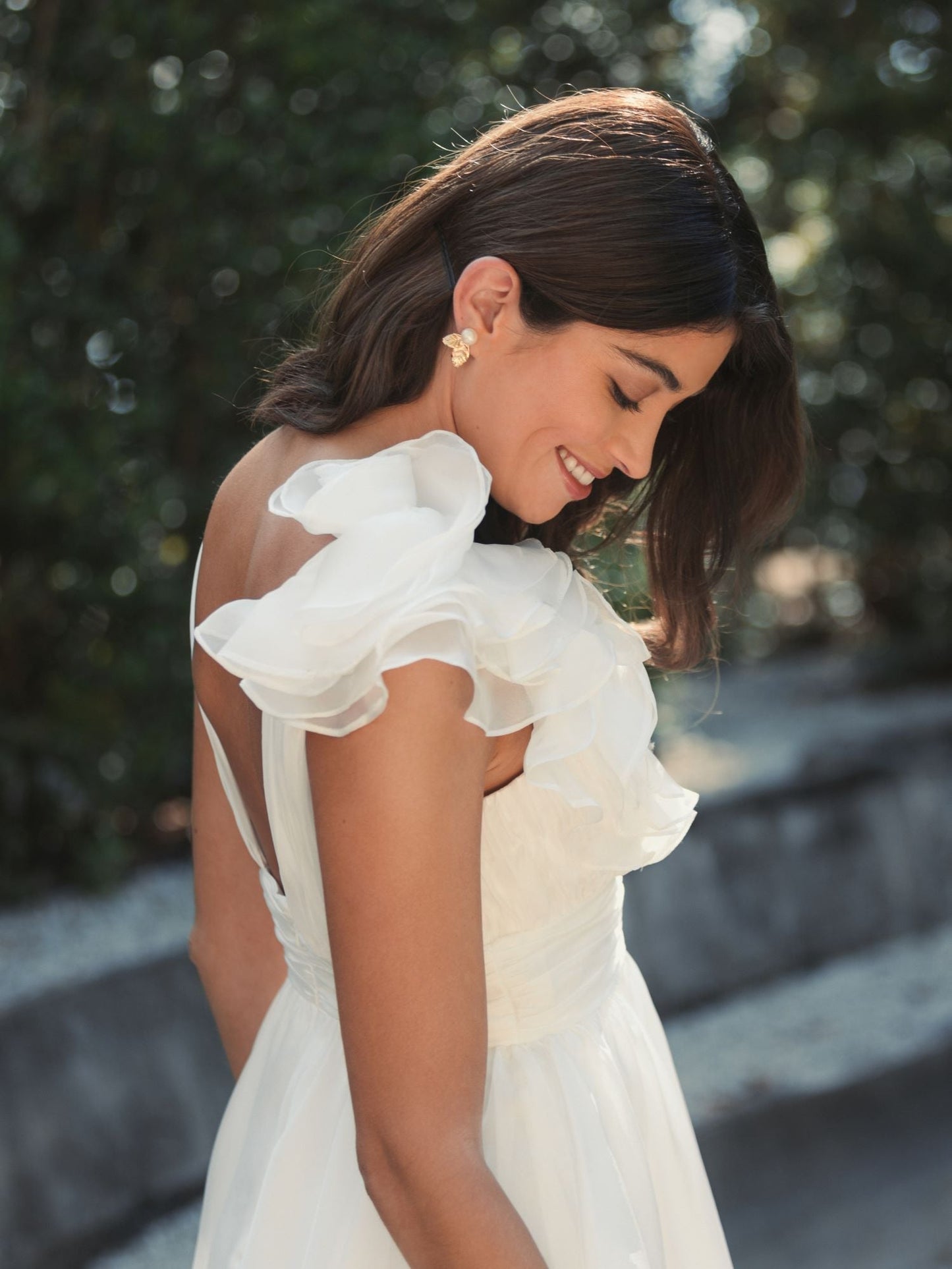 V-Neck Sleeveless Ruffles A-Line Short Mini Wedding Dress