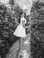 V-Neck Sleeveless Ruffles A-Line Short Mini Wedding Dress