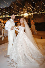 Gorgeous Ball Gown Off the Shoulder Lace Wedding Dress with Long Sleeves