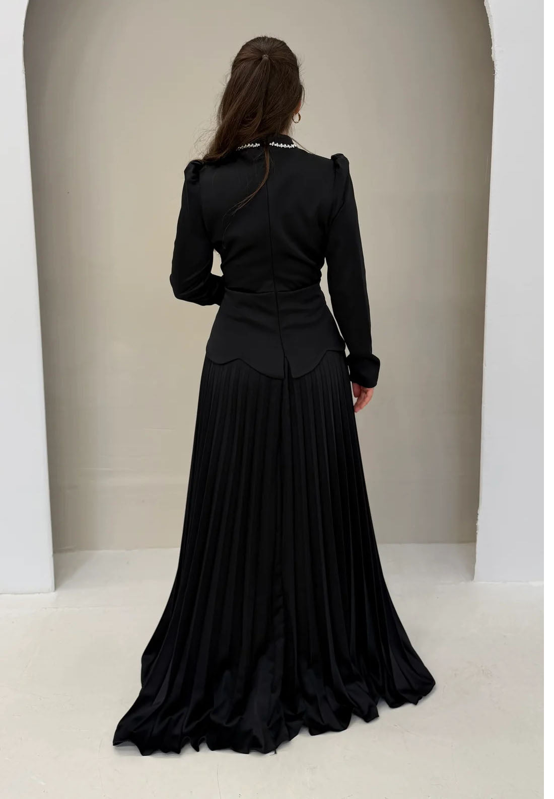 Elegant Beaded Black High Neck Long Sleeve A-Line Evening Dress Women