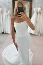 Elegant Simple Mermaid Scoop Neck Satin Long Wedding Dresses