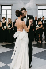 Sexy Mermaid Spaghetti Straps White Long Bridal Dress with Bowknot