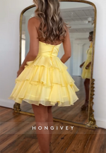 Halter A-Line High Neck Ruched Short Homecoming Dresses with Keyhole